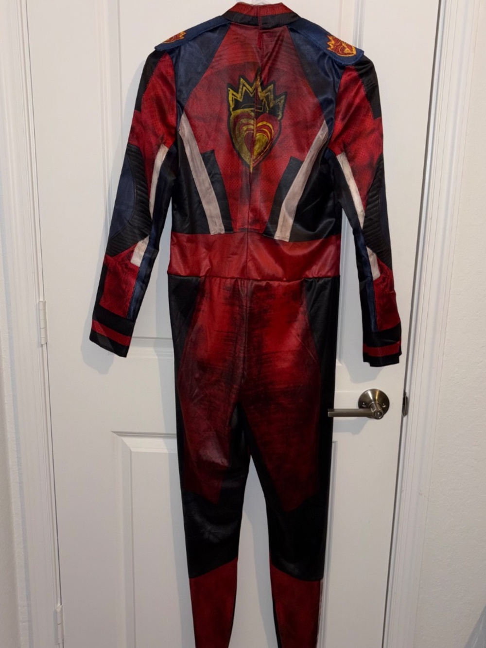 Disney The Descendants 3 Evie Jumpsuit Deluxe Halloween Costume Size XL (14-16) - Picture 3 of 6